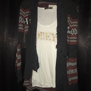 Super cute outfit idea!! Cardigan and tank top!